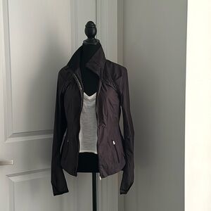 LULULEMON Featherlite Running Jacket